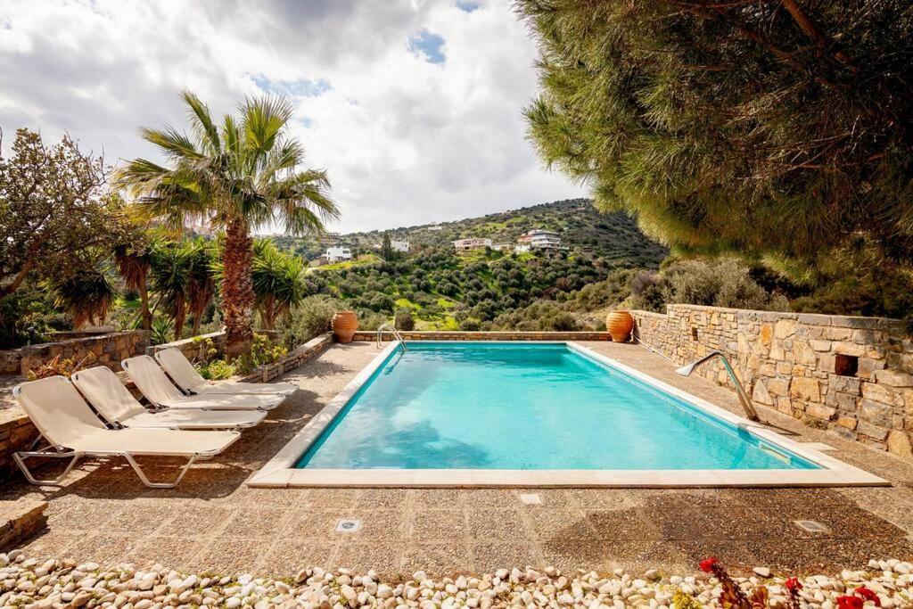 Luxury Villa In Agios Nikolaos With Private Pool Dış mekan fotoğraf